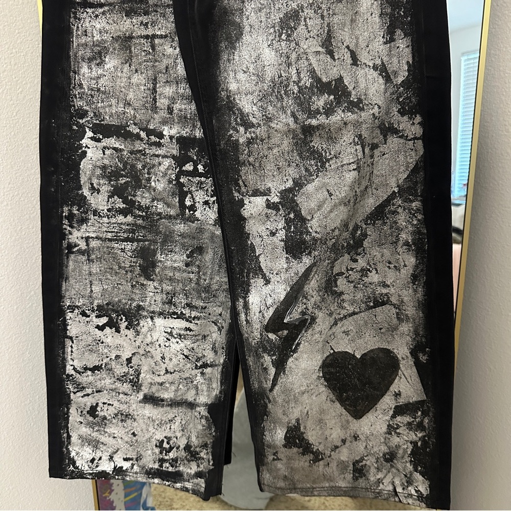 Low Rise Jeans - Picture 2 of 6